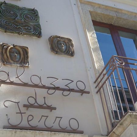 Palazzo Di Ferro Taormina Exterior photo